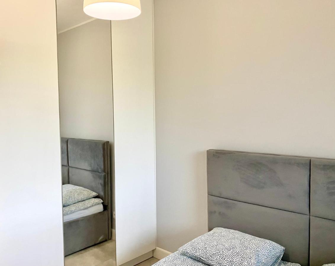 Project Comfort Apartament Zeromskiego 1/7 Metro Slodowiec Warschau Buitenkant foto